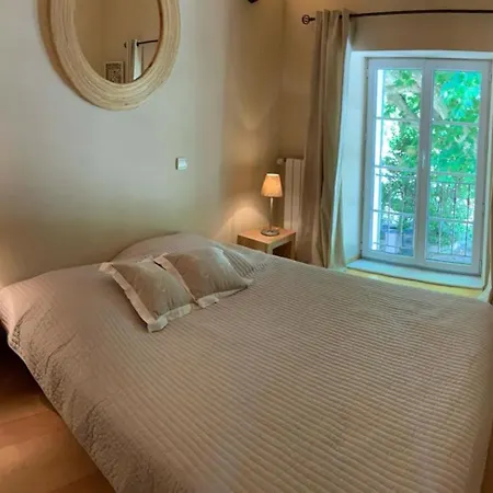 F5 House With Private Pool In